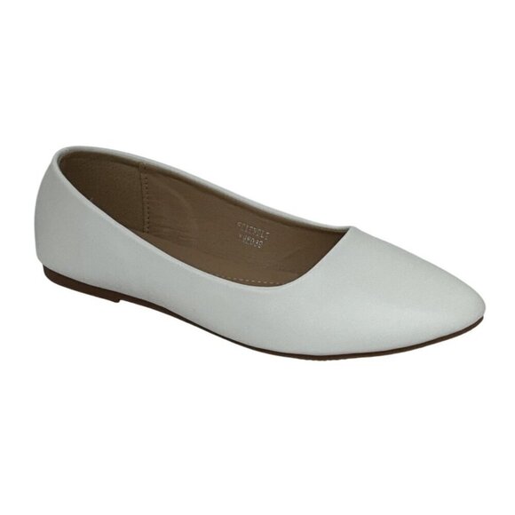 Lucita Shoes - LUCITA / Friendly / White / Pointed Toe / Flats / Faux Leather Slip-On Shoes